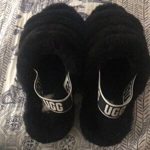 Ugg Slippers Size 9 black